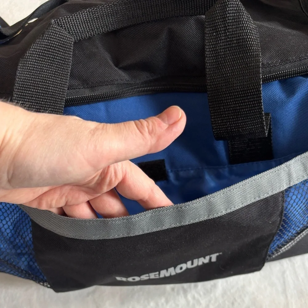 Gemline Rosemount Sport Bag Blue and Black Duffel - Picture 3 of 12
